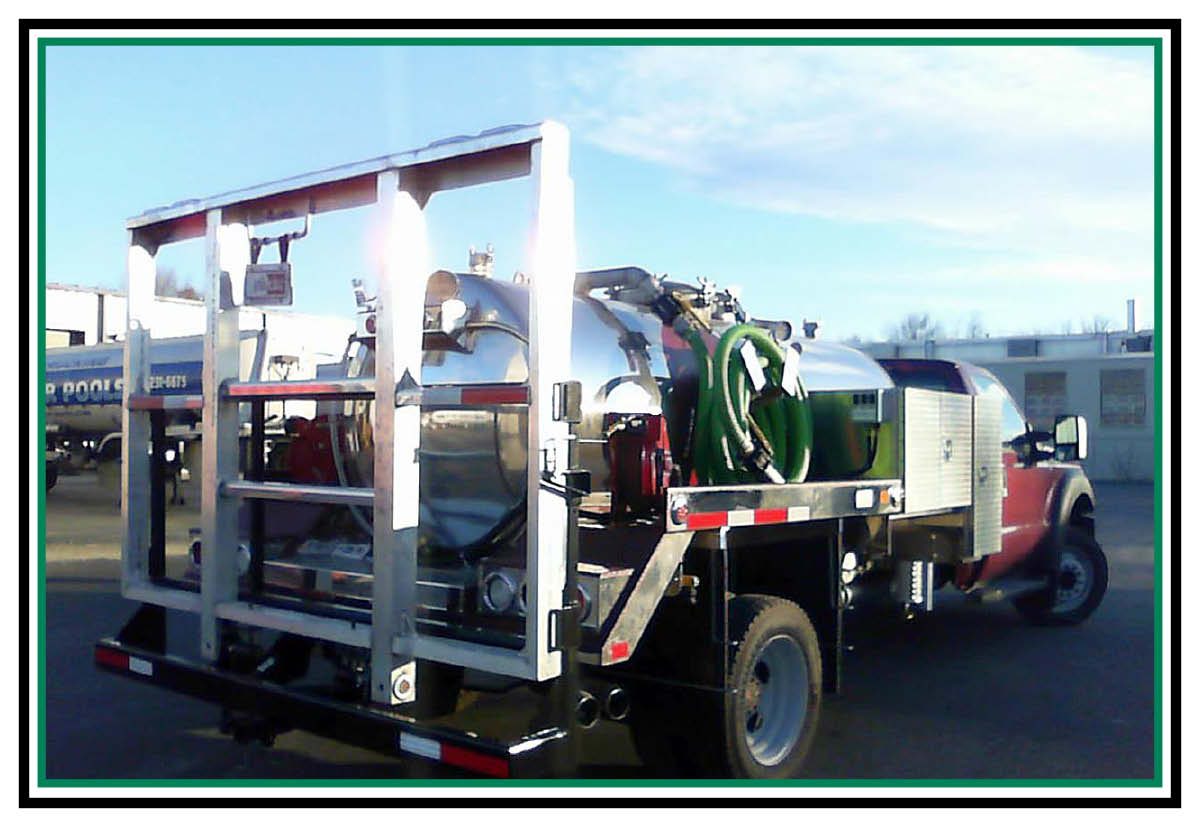 TANK SERVICES, INC. — Tank & Parts Distributor, New & Used, Custom Builds, Petroleum Trailers, Dump Trailers, Vacuum Trailers & Trucks, Oil Trucks, Steel Tanks, Aluminum Tanks, Service Trucks, Propane Trucks, Portable Restroom Trucks, Slide-In Units, Service & Repairs, Green Cleaning Products